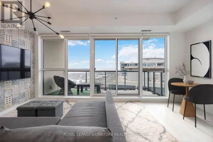 2215 - 51 EAST LIBERTY STREET, Toronto