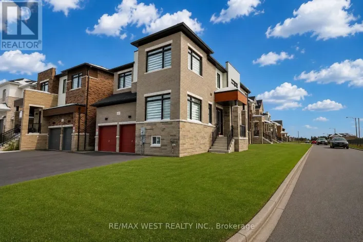 2215 CRYSTAL DRIVE, Oshawa