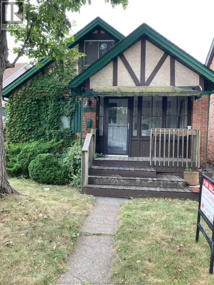 2216 CHURCH STREET, Windsor
