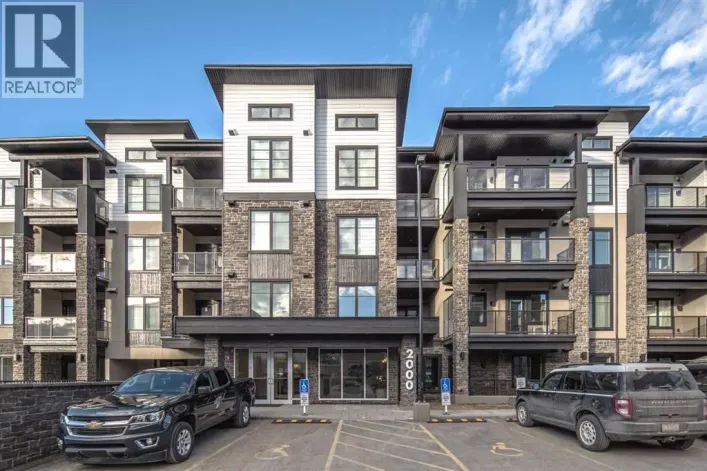 2217, 2117 81 Street SW, Calgary