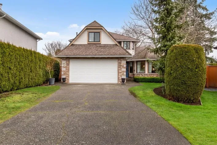 22171 46A AVENUE, Langley