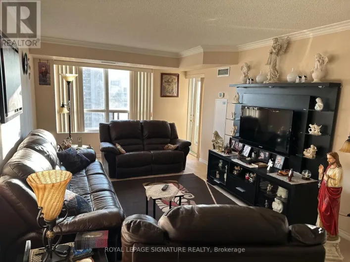 2219 - 25 KINGSBRIDGE GARDEN CIRCLE, Mississauga
