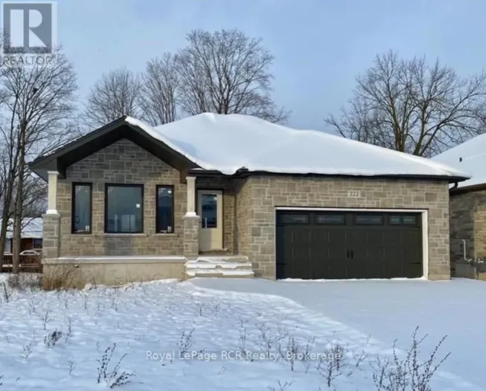 222 16TH AVENUE CRESCENT, Hanover