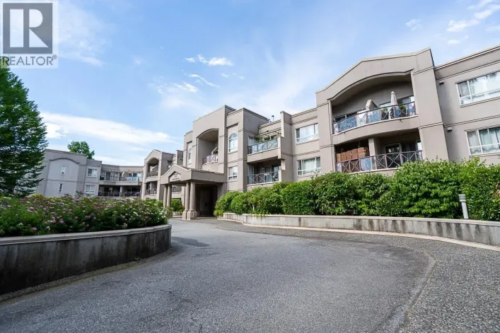 222 2109 ROWLAND STREET, Port Coquitlam
