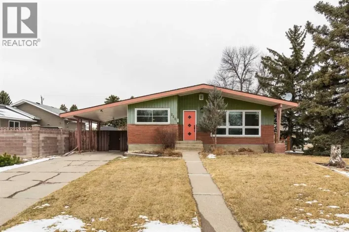 222 27 Street S, Lethbridge