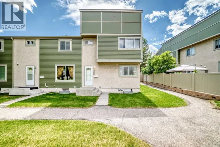 222, 406 Blackthorn Road NE, Calgary