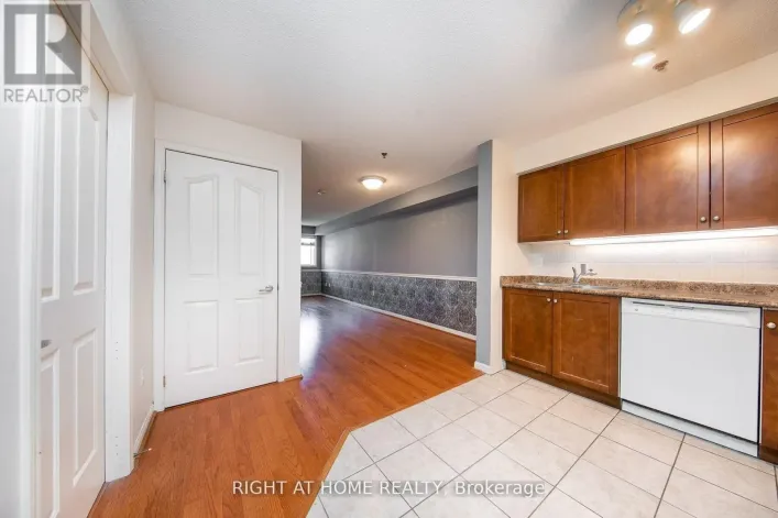 222 - 5225 FINCH AVENUE E, Toronto