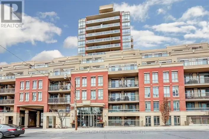 222 - 900 MOUNT PLEASANT ROAD, Toronto