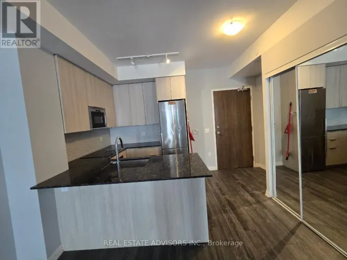 222 - 99 EAGLE ROCK WAY, Vaughan