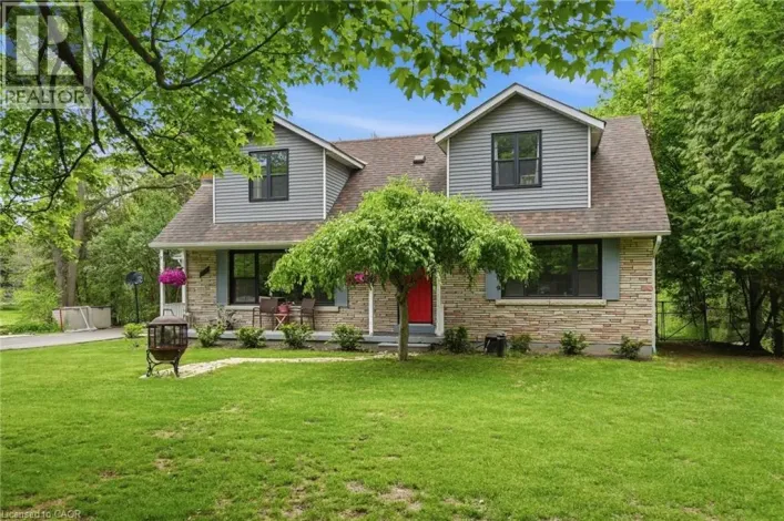 222 CONCESSION 11 E, Freelton