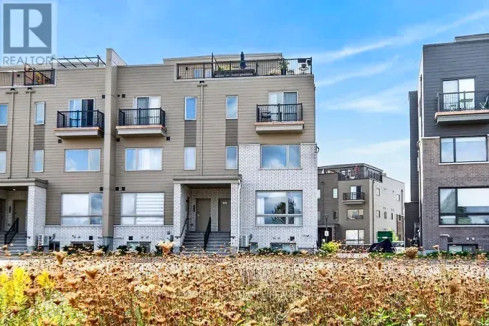 222 MISHI PRIVATE, Ottawa