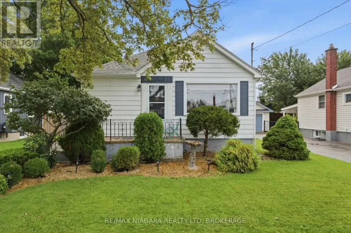 222 NEFF STREET, Port Colborne