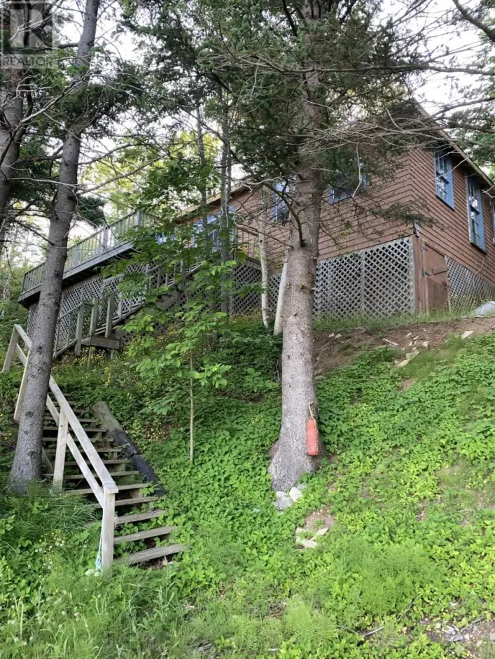 222 Old Trunk 1, Deep Brook