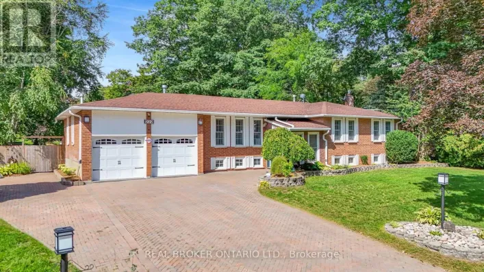222 PARK AVENUE, East Gwillimbury