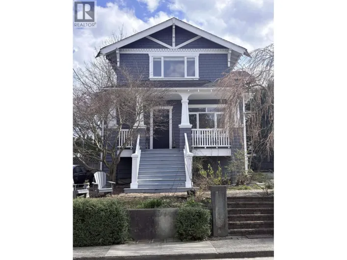 222 PRINCESS STREET, New Westminster