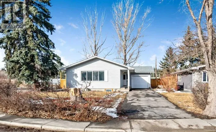 222 Springwood Place SW, Calgary