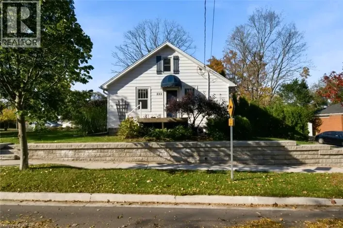 222 ST GEORGE Street, Brantford