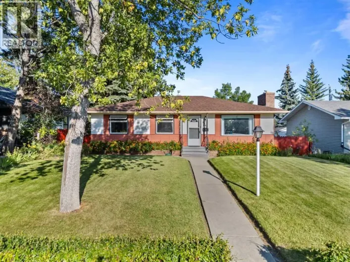 2220 38 Street SW, Calgary