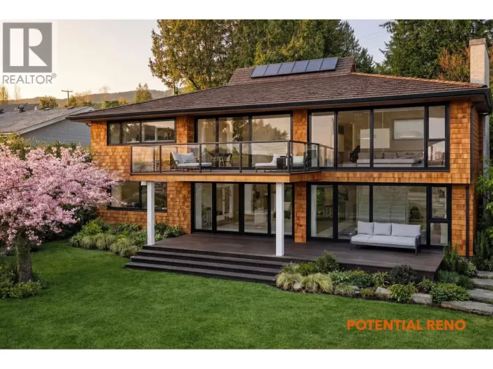 2220 QUEENS AVENUE, West Vancouver