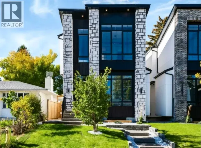 2221 Halifax Crescent NW, Calgary