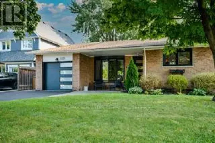 2221 WYANDOTTE DRIVE, Oakville
