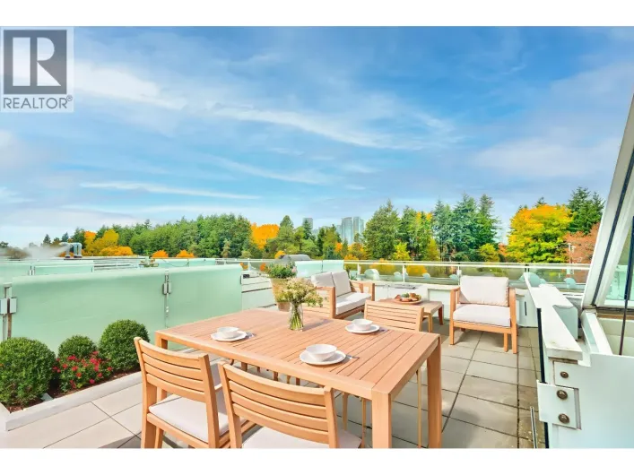 2222 WILLOW STREET, Vancouver