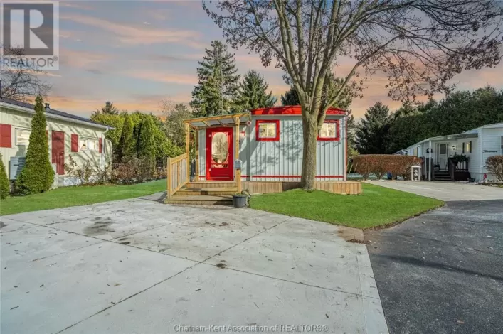 22220 CHARING CROSS ROAD Unit# 13, Chatham