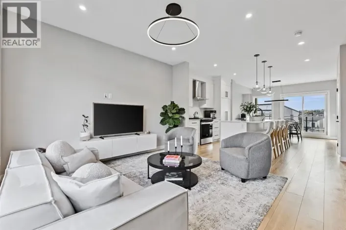 2225 77 Street SW, Calgary