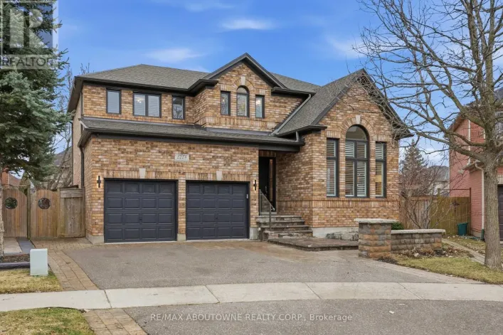 2225 GLAZEBROOK CIRCLE, Oakville