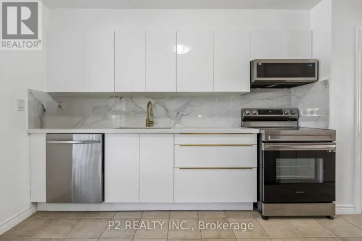22-25 GOSFORD BLVD. BOULEVARD N, Toronto
