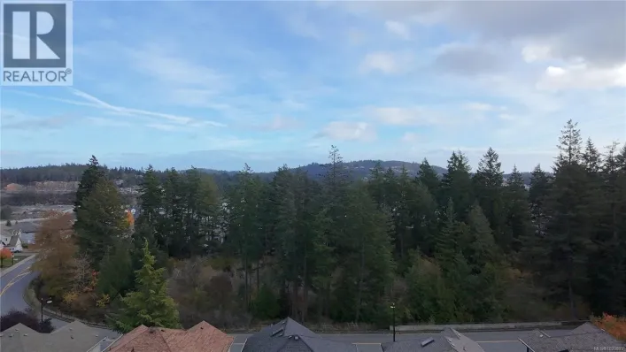 2226 Archer Gate, Langford