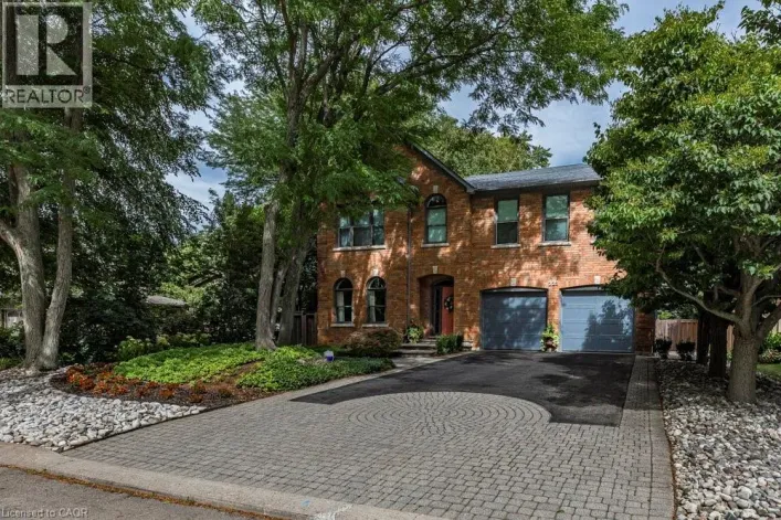 223 BRIAR HILL Crescent, Ancaster