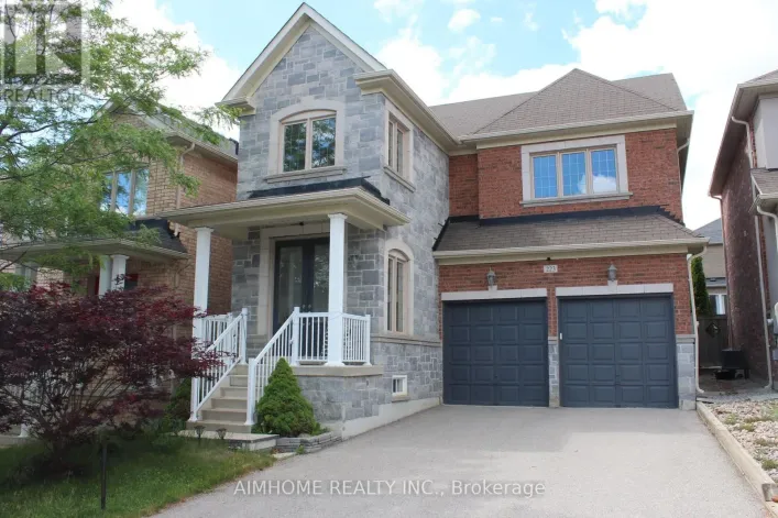 223 EMMA BROADBENT COURT, Newmarket