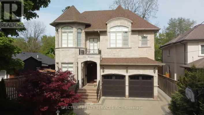 223 LENNOX AVENUE, Richmond Hill