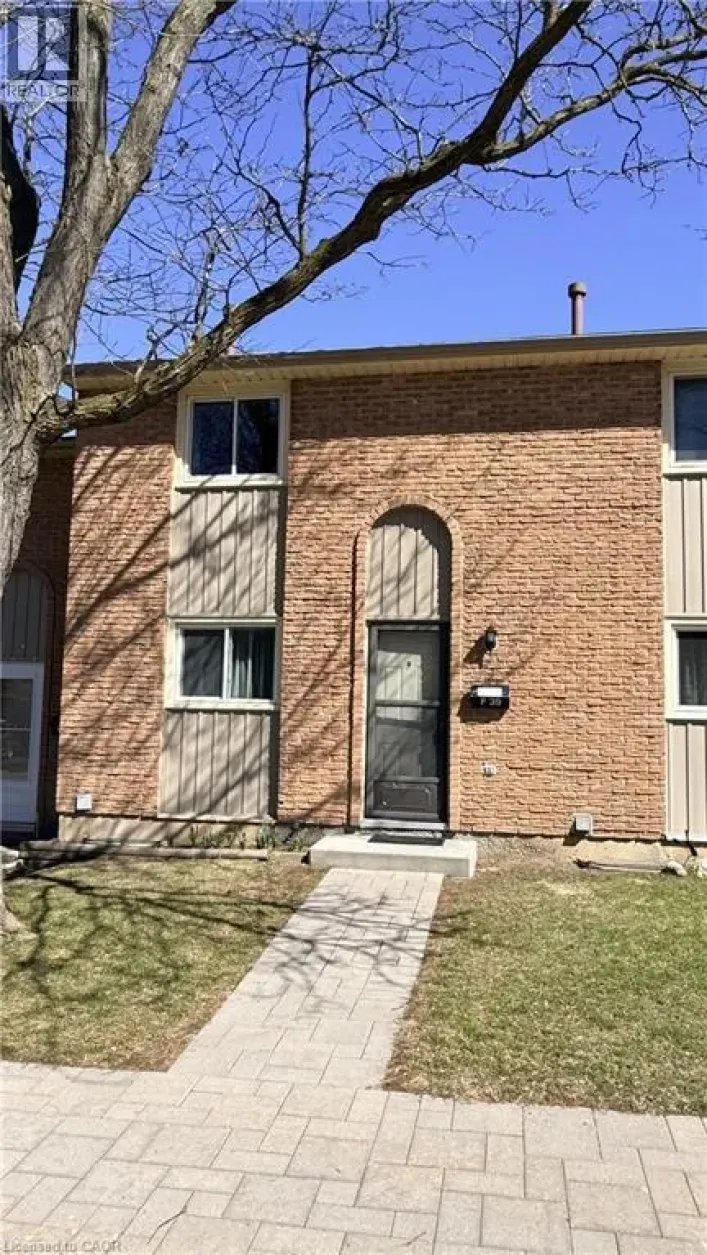 223 PIONEER Drive Unit# F39, Kitchener