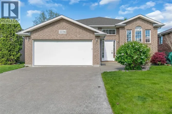 2234 RANDOLPH AVENUE, Windsor