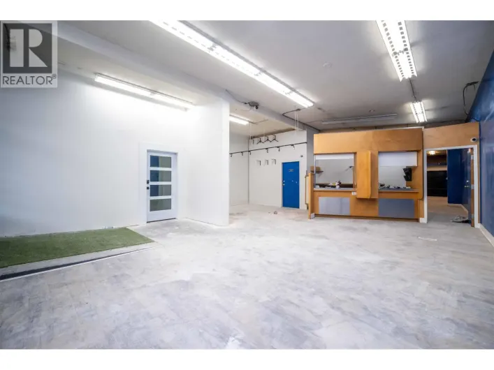 22344 LOUGHEED HIGHWAY, Maple Ridge