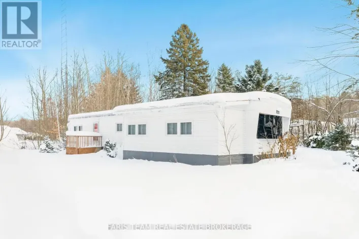 2235 RON JONES ROAD E5, Tay