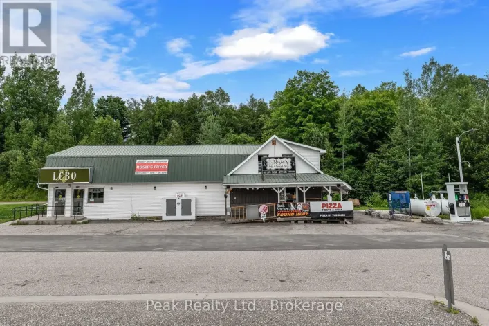 22353 HIGHWAY 41, Addington Highlands