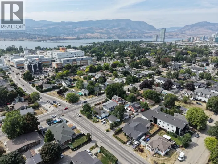 2237, 2243, 2253, 2257 Richter Street, Kelowna
