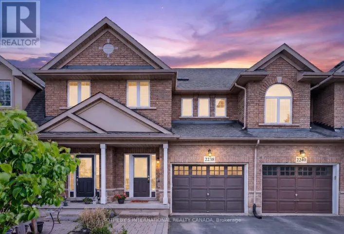 2238 STONE GLEN CRESCENT, Oakville