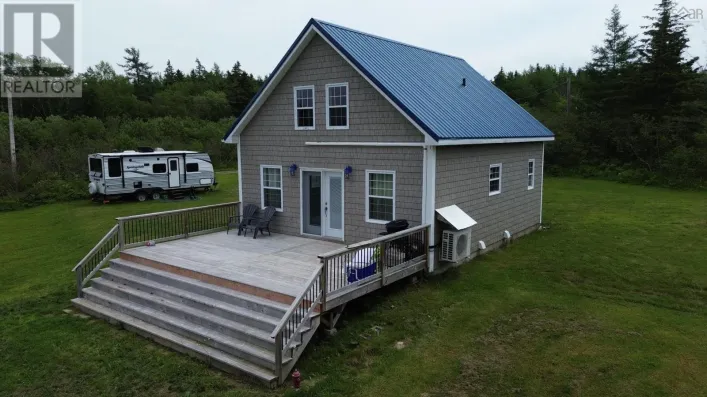 2239 Portage Road, Estmere