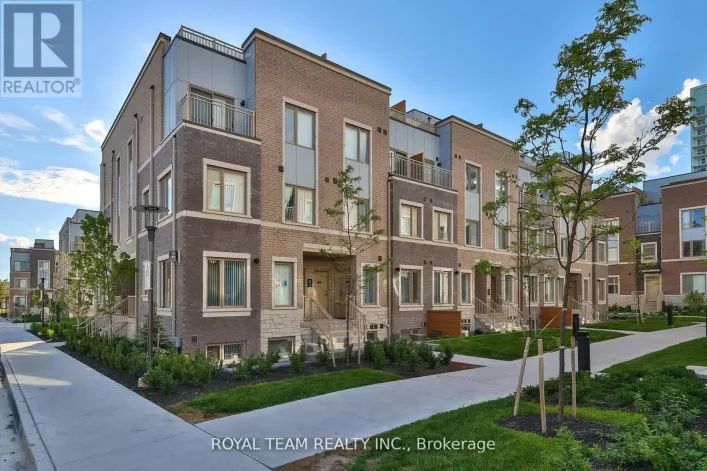 224 - 131 HONEYCRISP CRESCENT, Vaughan