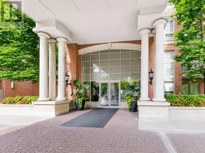 224 - 21 BURKEBROOK PLACE, Toronto