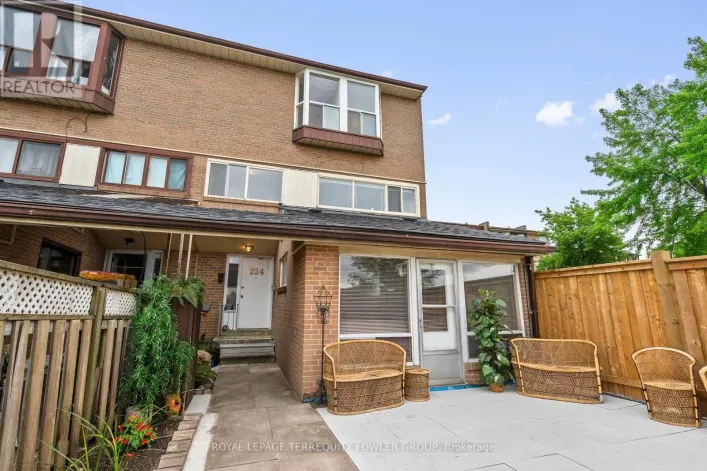 224 - 260 JOHN GARLAND BOULEVARD, Toronto