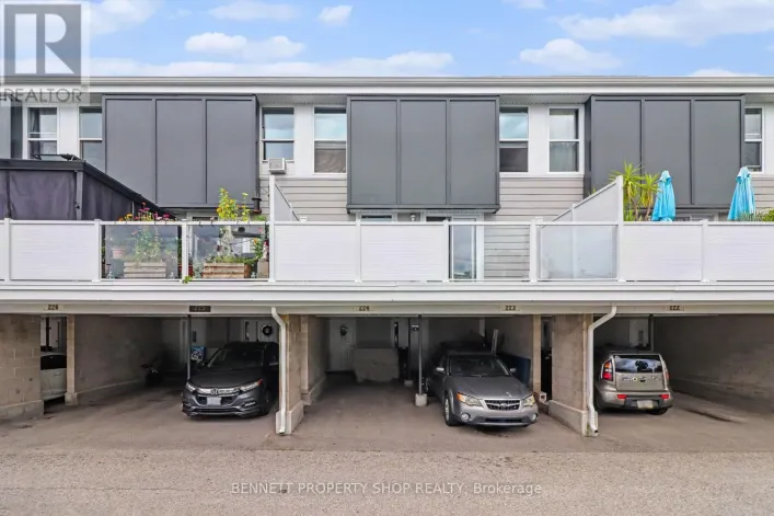 224 - 3445 UPLANDS DRIVE, Ottawa