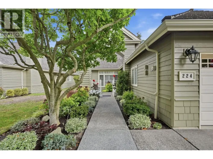 224 6505 3 AVENUE, Delta