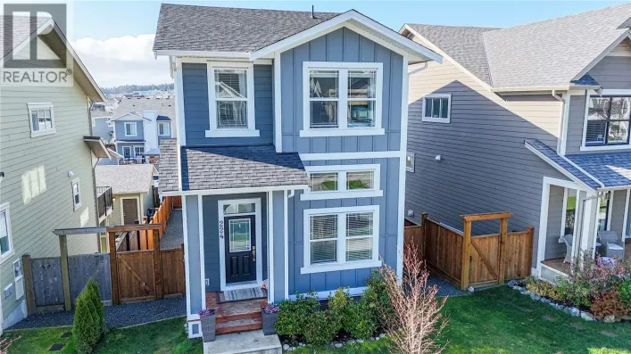 224 Caspian Dr, Colwood