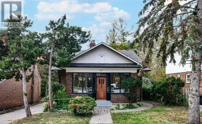 House for sale: 224 ELLIS AVENUE, Toronto