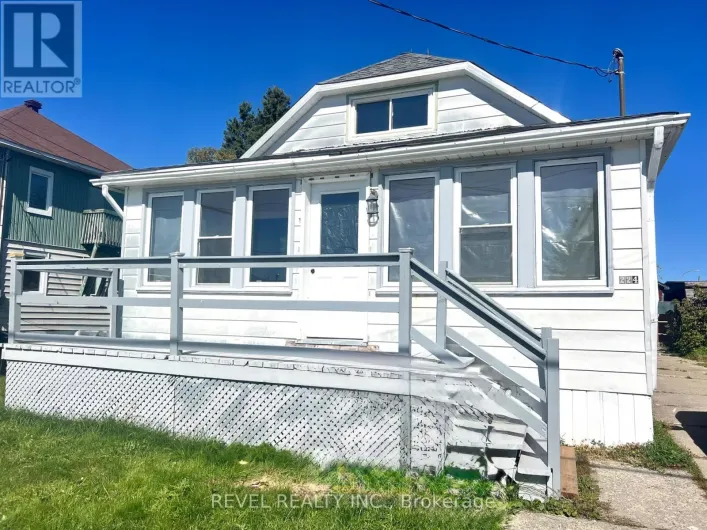 224 MAIN STREET, Smooth Rock Falls